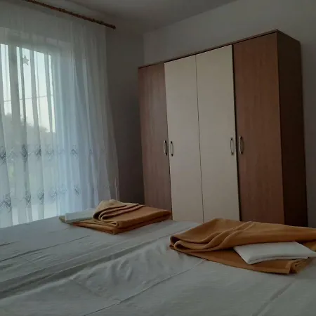 Apartament Viktor I Helena